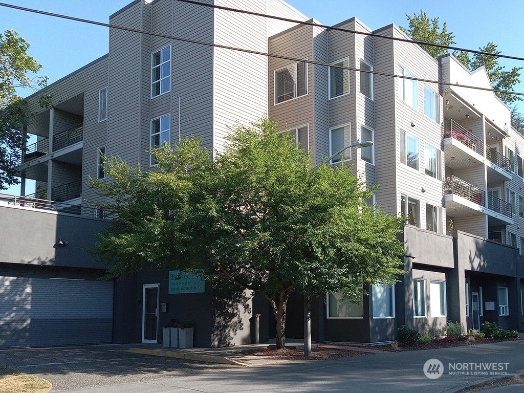 Photo of 2301 NE Blakeley Street #303, Seattle, WA 98105 (MLS # 2245574)