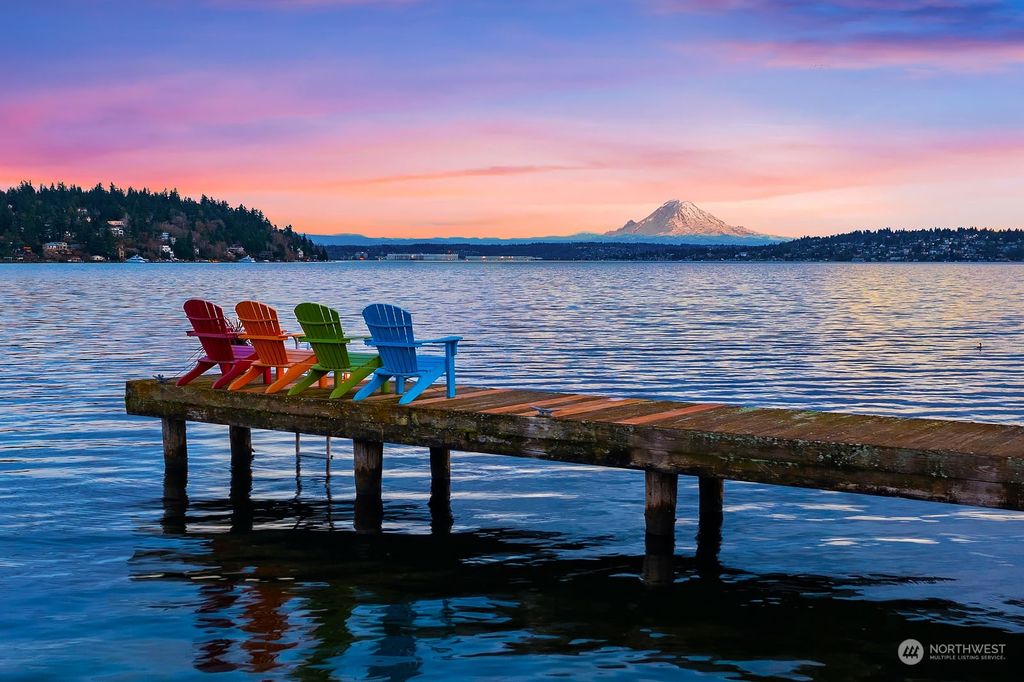 Photo of 6406 60th Place S, Seattle, WA 98118 (MLS # 2195426)