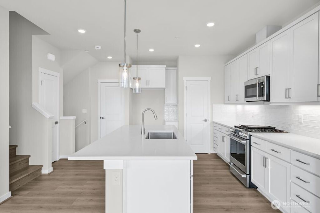 Photo of 13211 NE 127th Way #C, Kirkland, WA 98034 (MLS # 2477446)