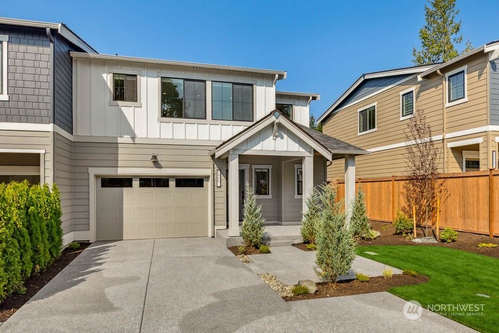 Photo of 9889 135th Avenue NE #4, Kirkland, WA 98033 (MLS # 2153900)