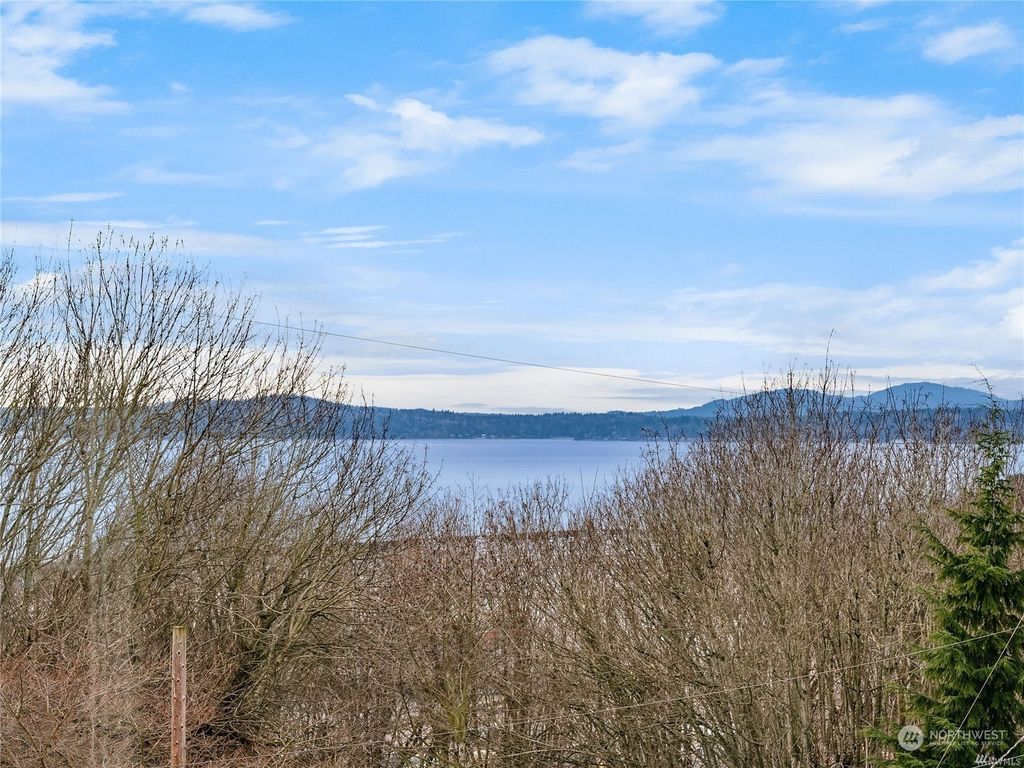 Photo of 1108 W Blaine Street, Seattle, WA 98119 (MLS # 2062942)