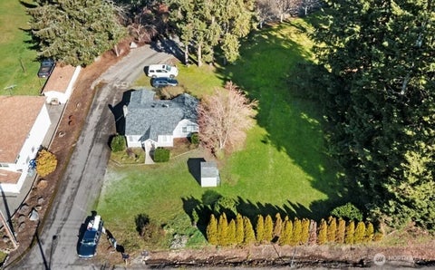 Photo of 10924 SE 304th Street, Auburn, WA 98092 (MLS # 2545905)