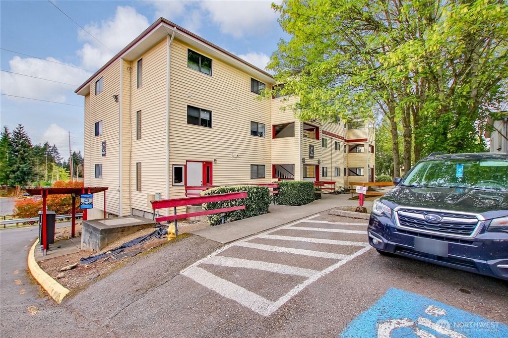 Photo of 29645 18th Avenue S #C204, Federal Way, WA 98003 (MLS # 2512107)