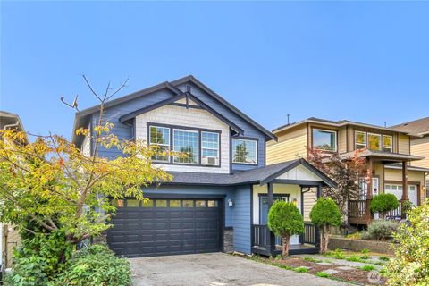 Photo of 302 J Avenue #3, Snohomish, WA 98290 (MLS # 2437617)