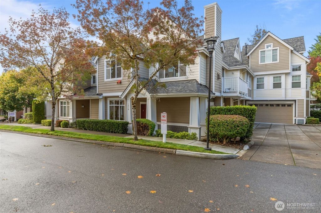 Photo of 1416 Huckleberry Circle, Issaquah, WA 98029 (MLS # 2437872)