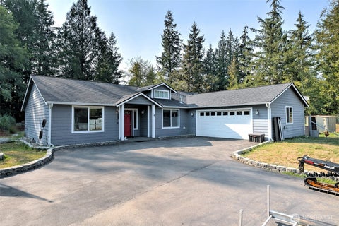 Photo of 2617 E Harstine Island Road N, Shelton, WA 98584 (MLS # 2564874)