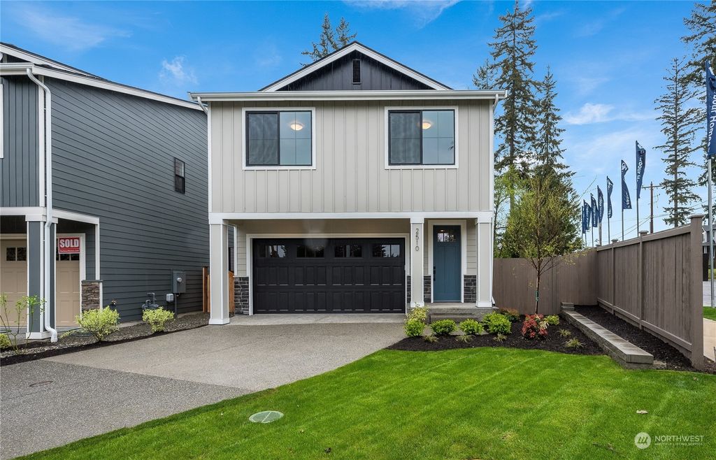 Photo of 2612 121st Place SE #EE 17, Everett, WA 98208 (MLS # 2273042)