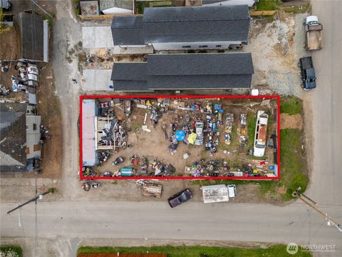 Photo of 446 E 63rd Street, Tacoma, WA 98404 (MLS # 2510464)