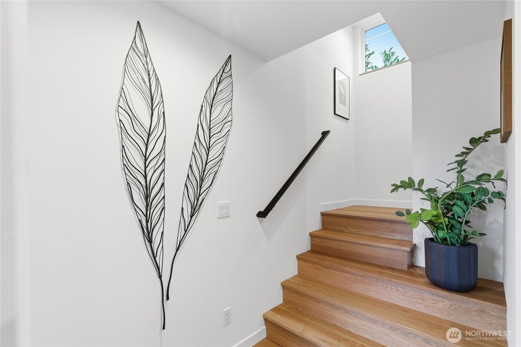 Photo of 3646 Greenwood Avenue N #B, Seattle, WA 98103 (MLS # 2502295)