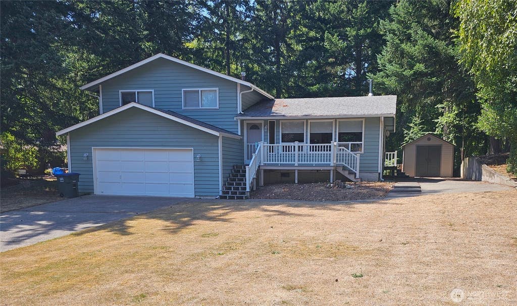 Photo of 3883 Cindy Lane, Bellingham, WA 98226 (MLS # 2562505)
