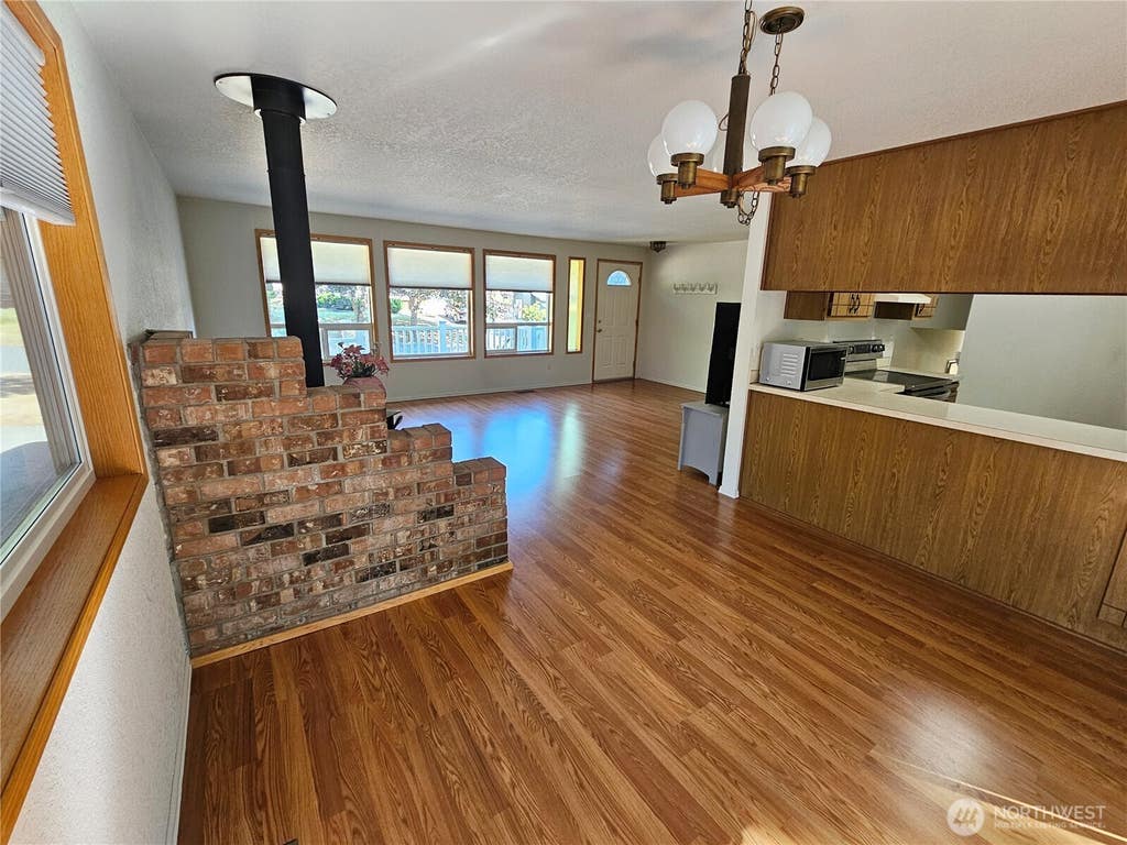 Photo of 3883 Cindy Lane, Bellingham, WA 98226 (MLS # 2562505)