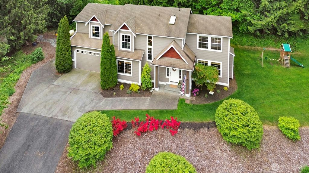 Photo of 12514 80th Street SE, Snohomish, WA 98290 (MLS # 2376102)