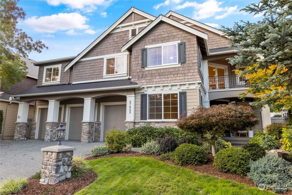Photo of 27622 SE 28th Place, Sammamish, WA 98075 (MLS # 2167845)