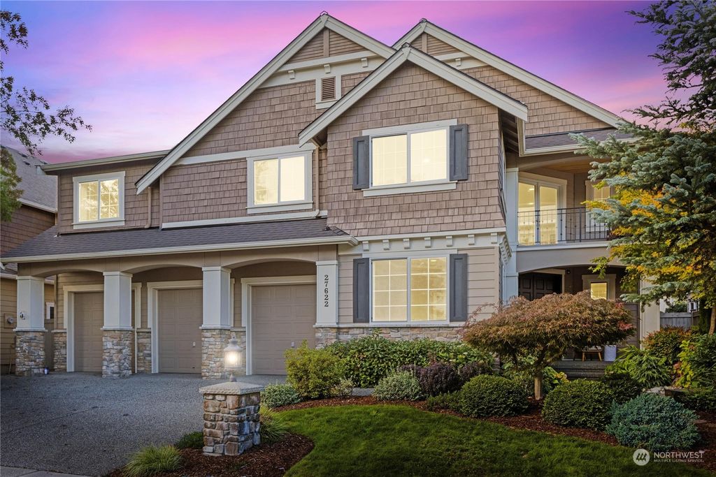 Photo of 27622 SE 28th Place, Sammamish, WA 98075 (MLS # 2167845)