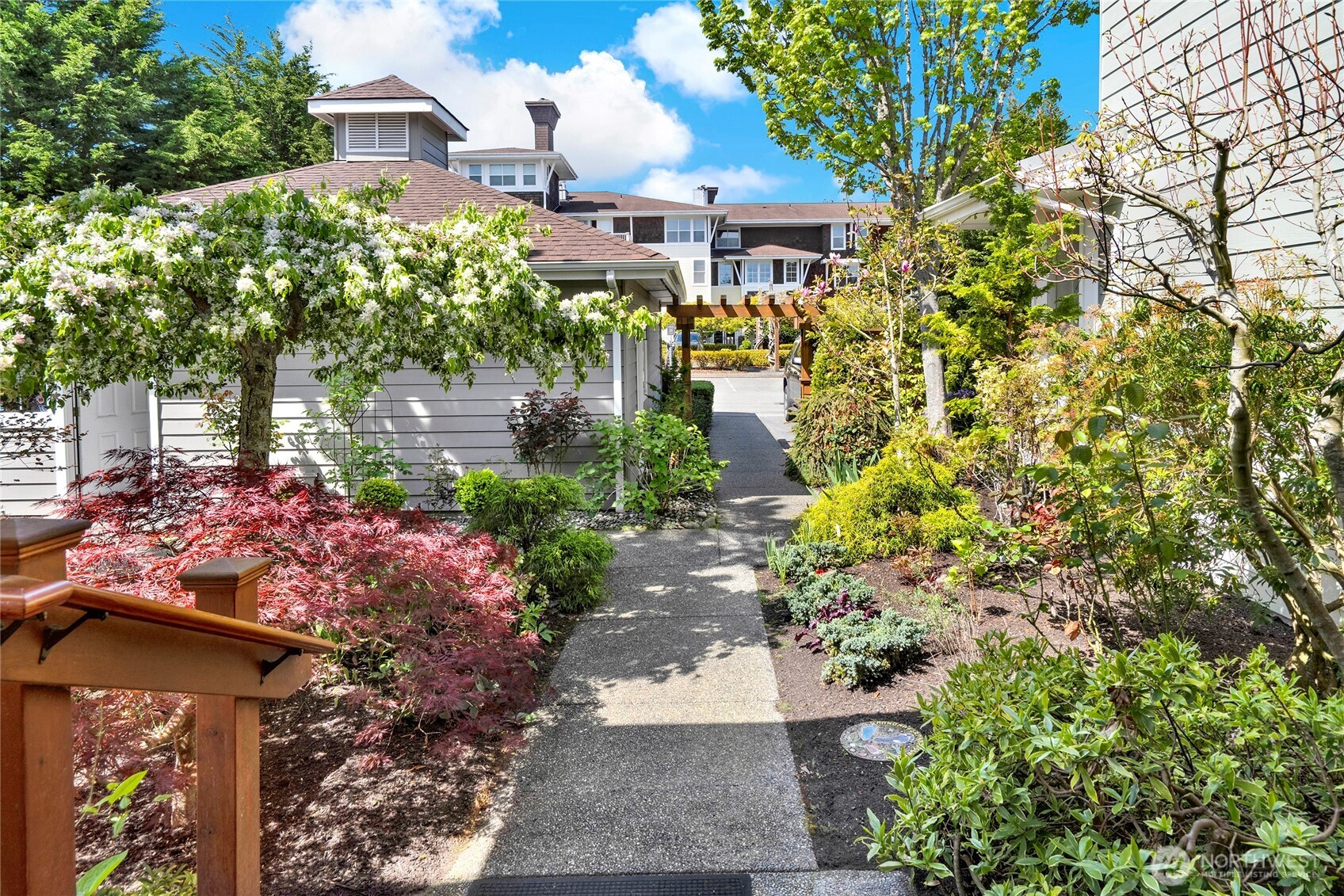 20 Heron Road