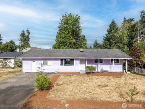 Photo of 900 Dundee Road NW, Olympia, WA 98502 (MLS # 2405838)