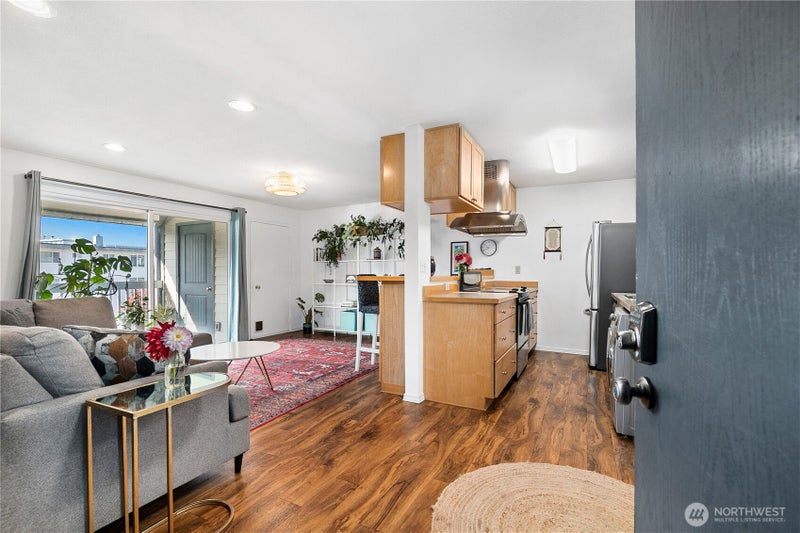 22993 Marine View Drive S D306