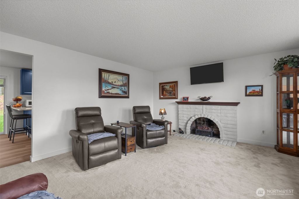 Photo of 2335 SW 342nd Street, Federal Way, WA 98023 (MLS # 2515490)