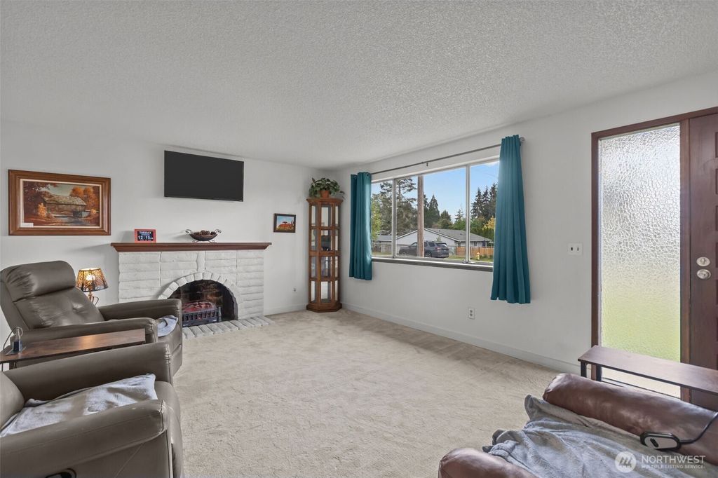 Photo of 2335 SW 342nd Street, Federal Way, WA 98023 (MLS # 2515490)