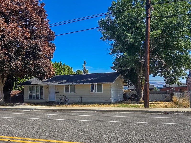 1223 Methow Street