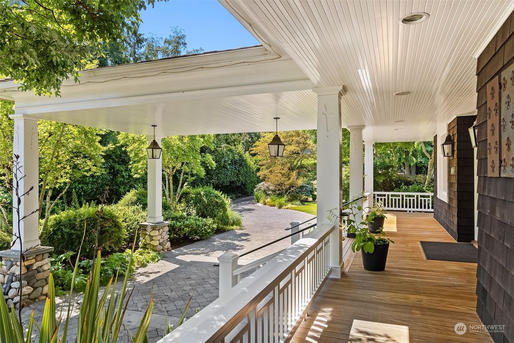 Photo of 7914 Seward Park Avenue S, Seattle, WA 98118 (MLS # 2211831)
