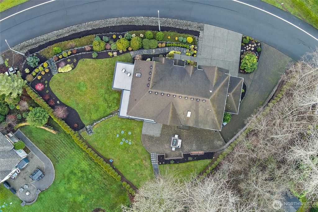 Photo of 11026 30th Street SE, Lake Stevens, WA 98258 (MLS # 2472857)