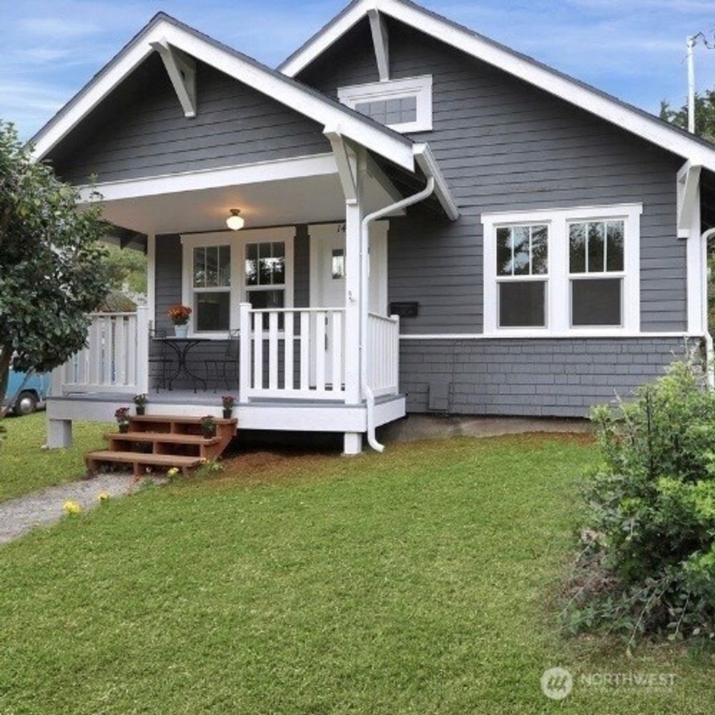 Photo of 1408 8th Ave SE, Olympia, WA 98501 (MLS # 2500150)