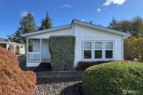 Photo of 642 N 7th Avenue, Sequim, WA 98382 (MLS # 2475141)