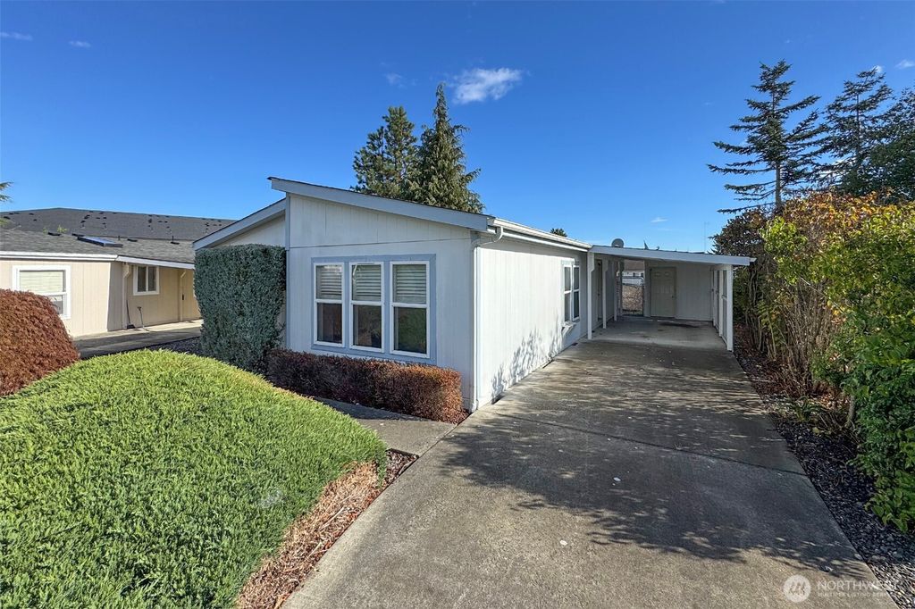 Photo of 642 N 7th Avenue, Sequim, WA 98382 (MLS # 2475141)