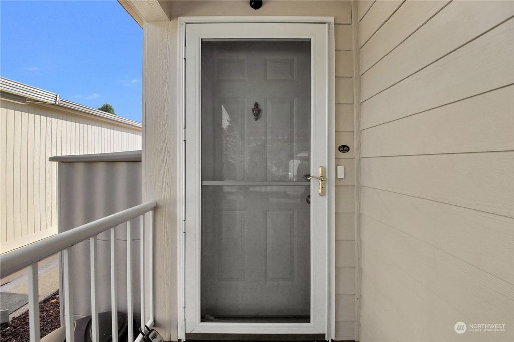Photo of 23825 15th Avenue SE #15, Bothell, WA 98021 (MLS # 2007739)