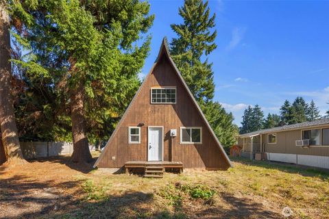 Photo of 15427 Bald Pate Street SE, Yelm, WA 98597 (MLS # 2434376) Photo of 15427 Bald Pate Street SE, Yelm, WA 98597 (MLS # 2434376)