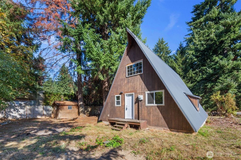 Photo of 15427 Bald Pate Street SE, Yelm, WA 98597 (MLS # 2434376)