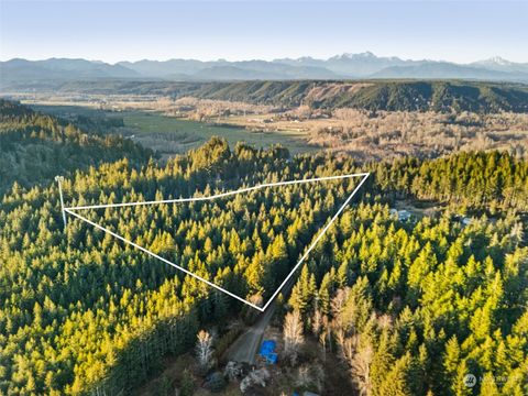 MLS: 2328040