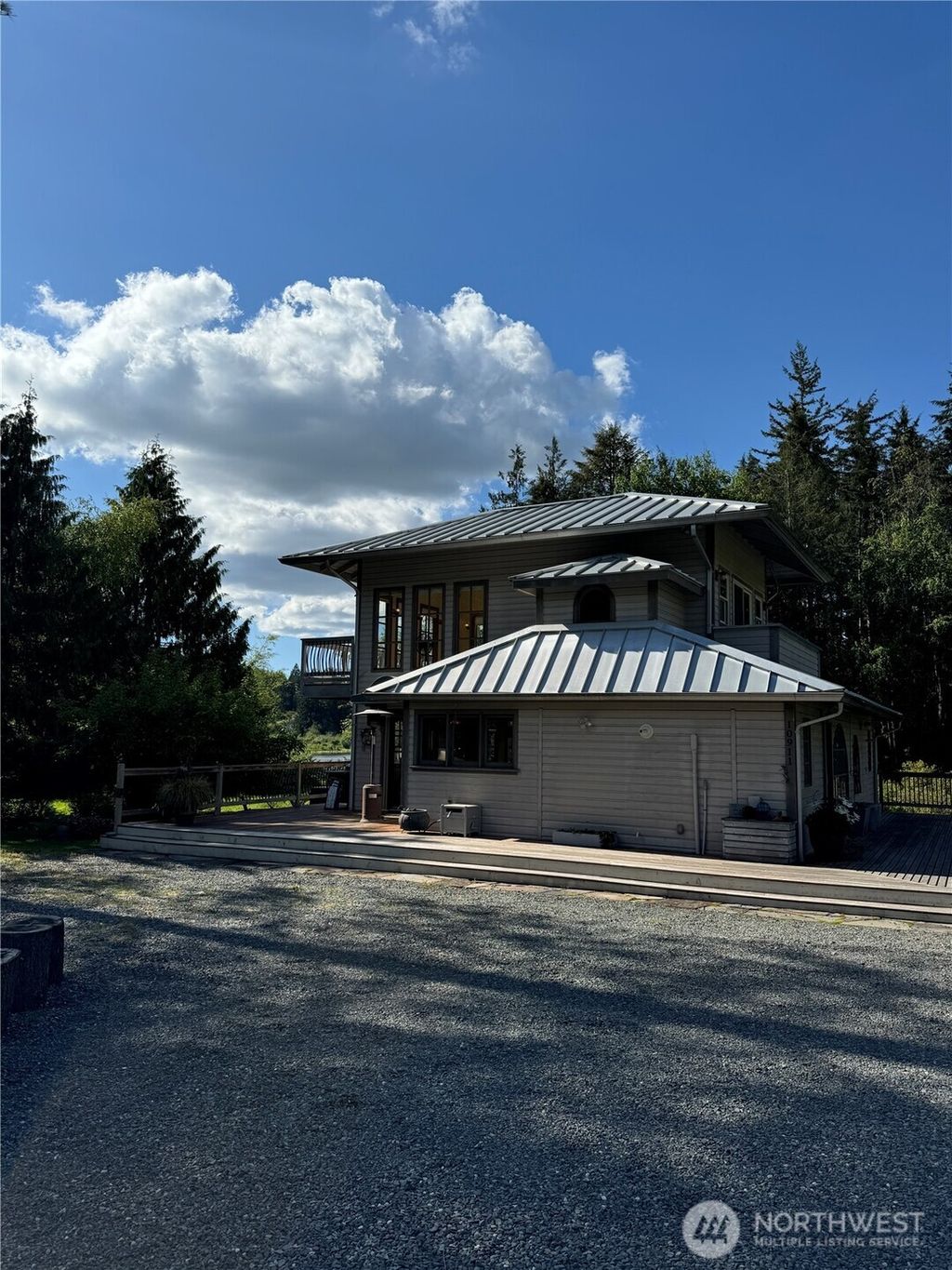 Photo of 10923 S Lake Stevens Road, Lake Stevens, WA 98258 (MLS # 2375448)