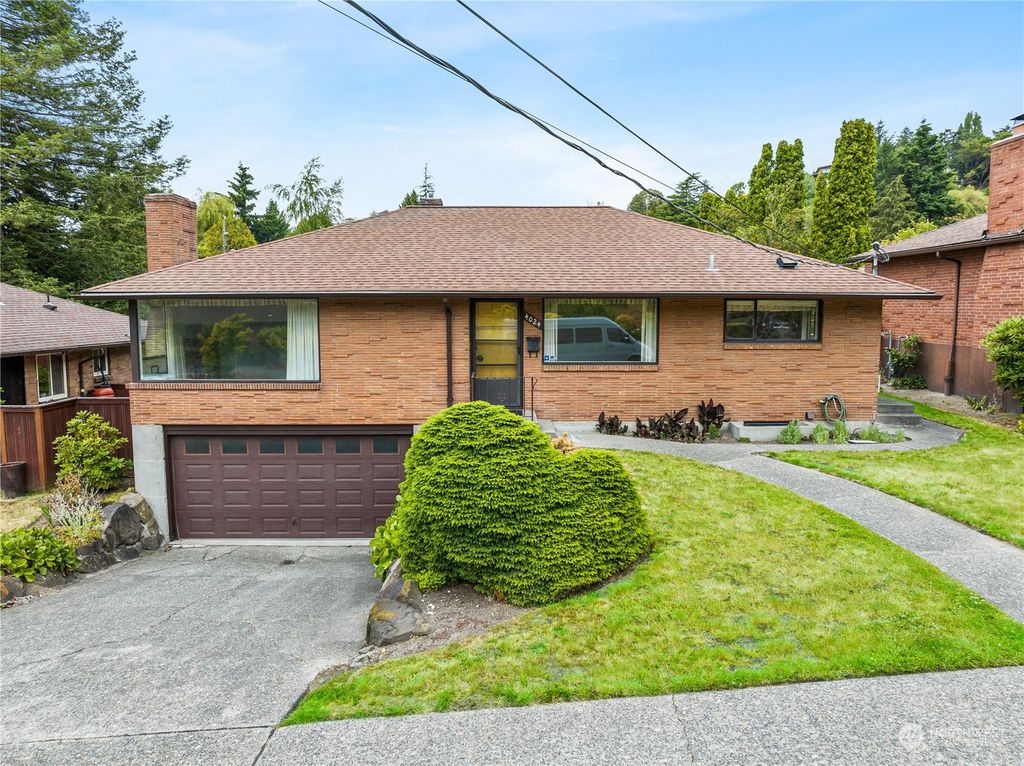 Photo of 4024 SW Concord Street, Seattle, WA 98136 (MLS # 2254176)