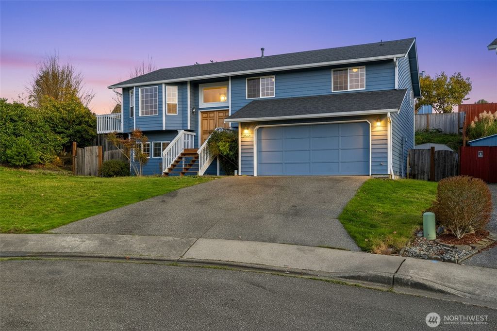 Photo of 7634 70th Place NE, Marysville, WA 98270 (MLS # 2453209)