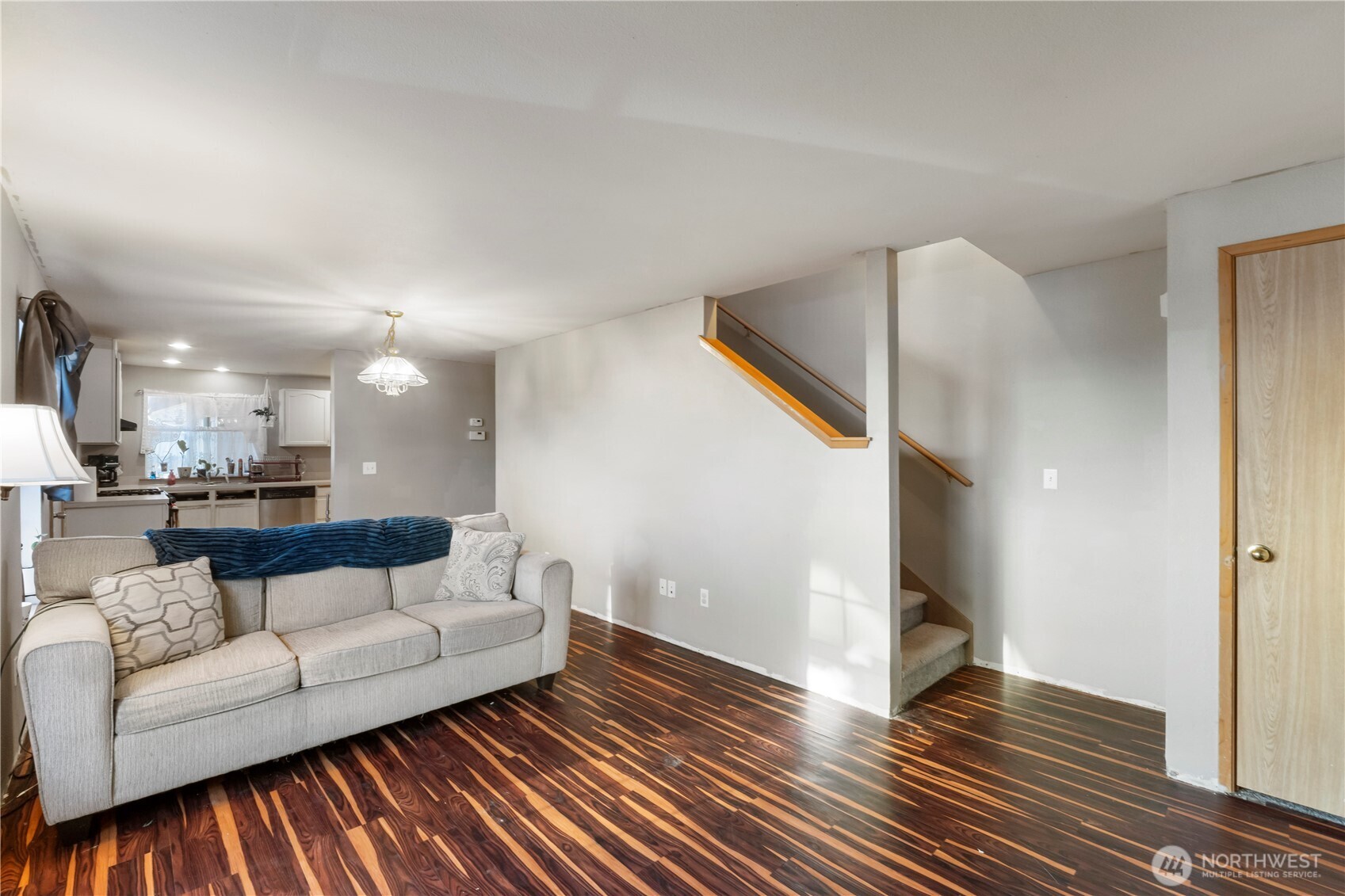 308 Longmire Street NW