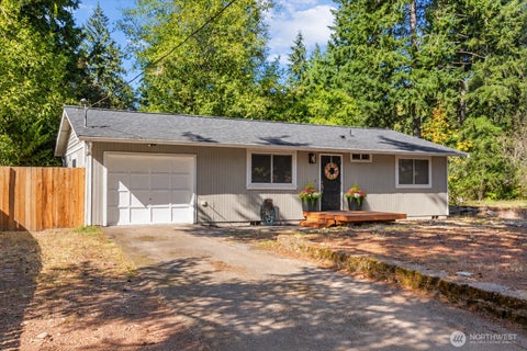 Photo of 13290 NW Holly Road, Bremerton, WA 98312 (MLS # 2573252)