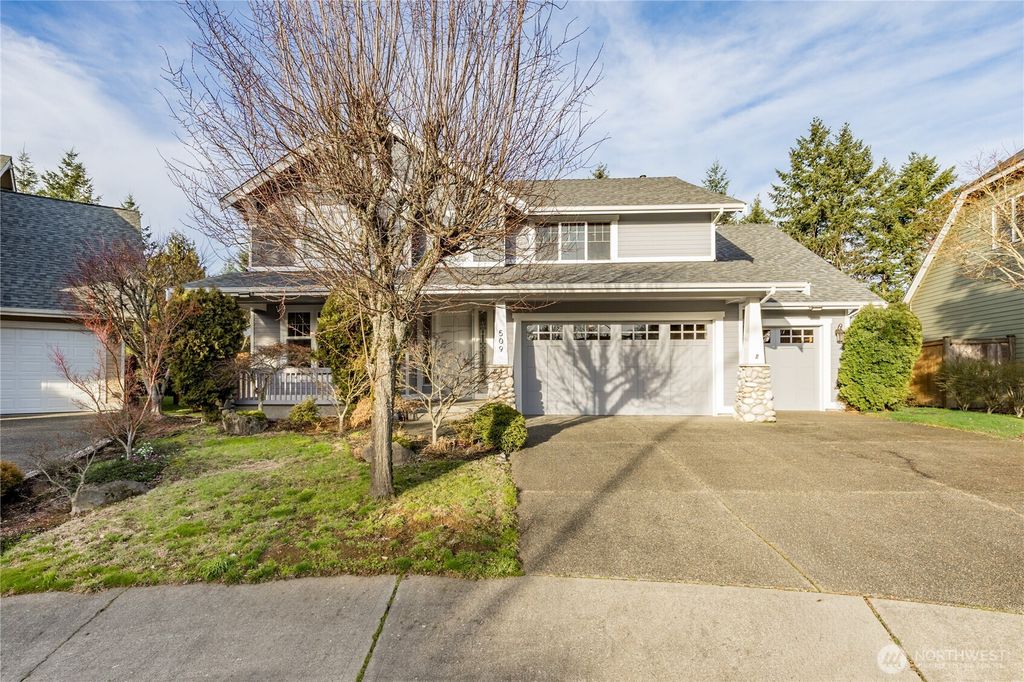 Photo of 509 55th Way SE, Auburn, WA 98092 (MLS # 2480363)