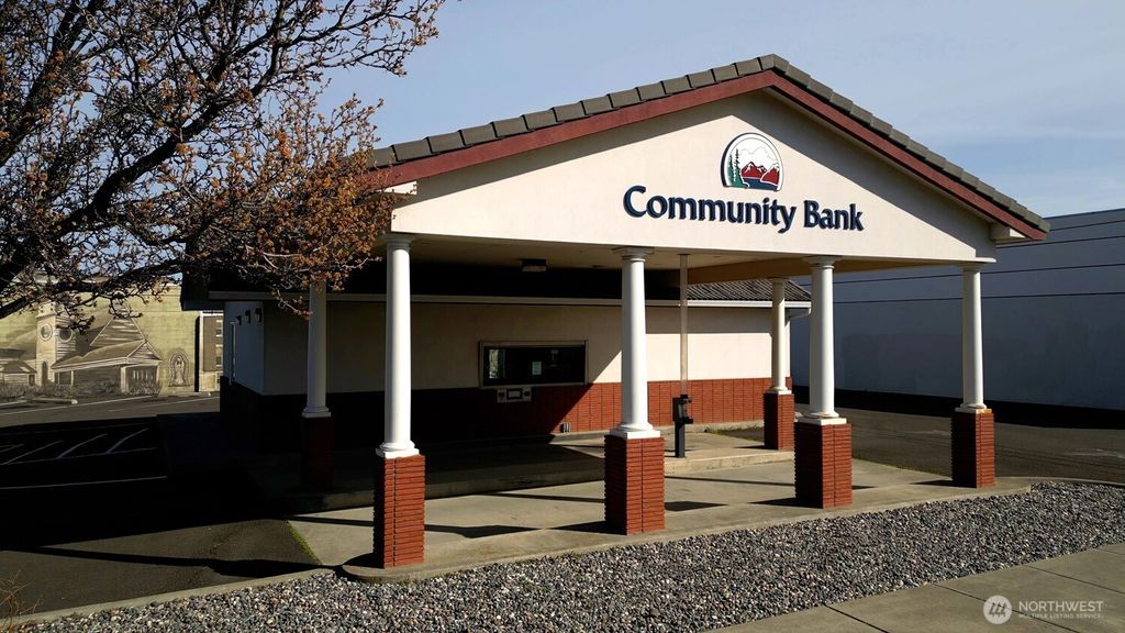 Photo of 504 N Main Street, Milton-Freewater, OR 97862 (MLS # 2498451)