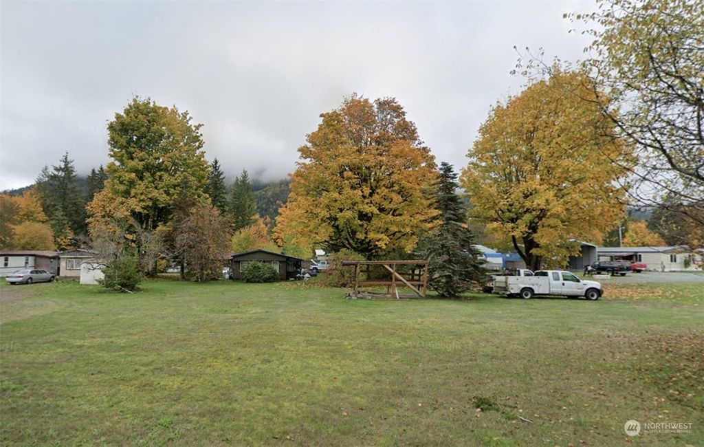 Photo of 750 Montague Avenue, Darrington, WA 98241 (MLS # 2127455)