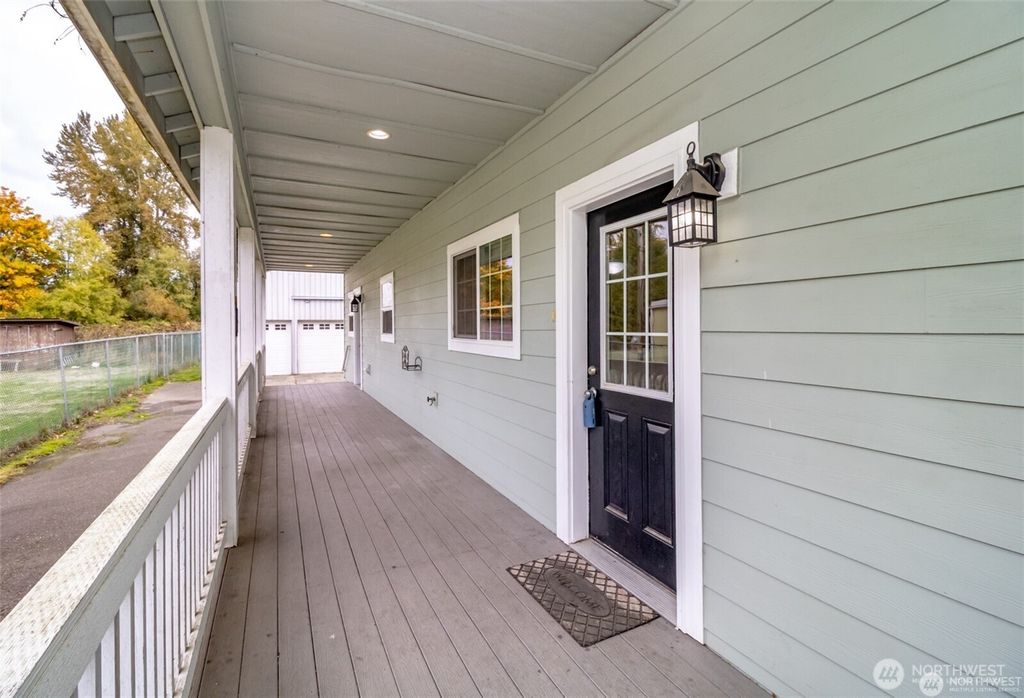 Photo of 827 Old Pacific Highway SE, Olympia, WA 98513 (MLS # 2461506)