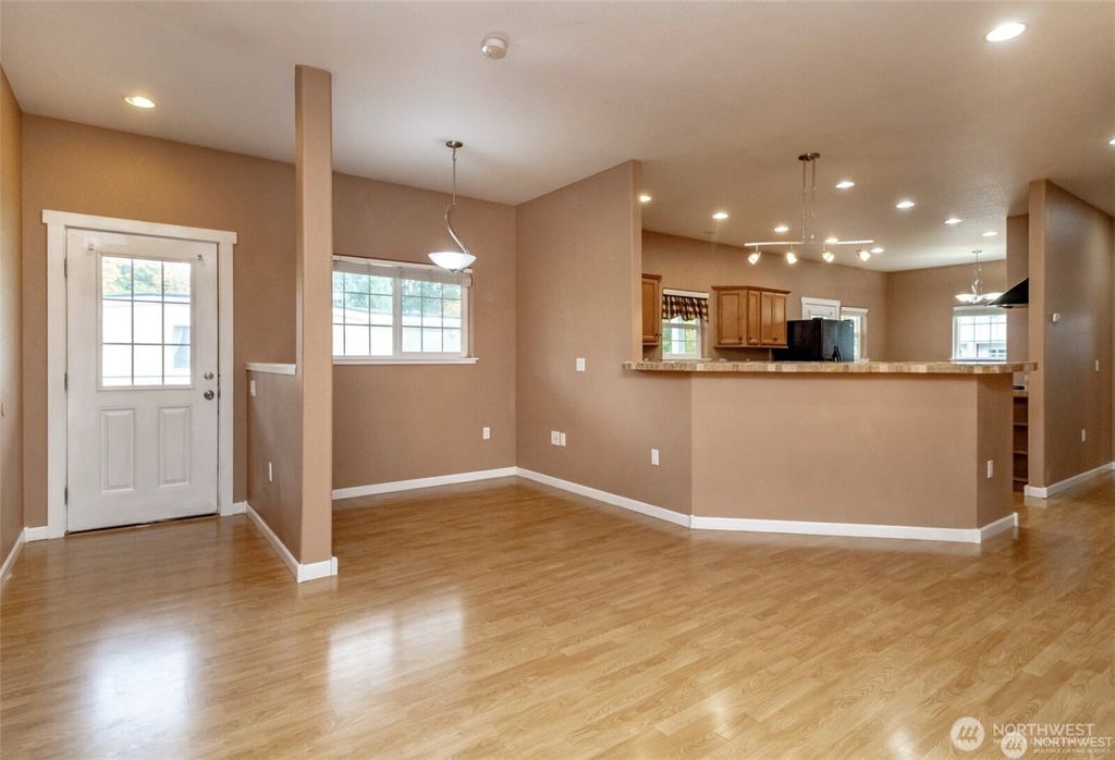 Photo of 827 Old Pacific Highway SE, Olympia, WA 98513 (MLS # 2461506)