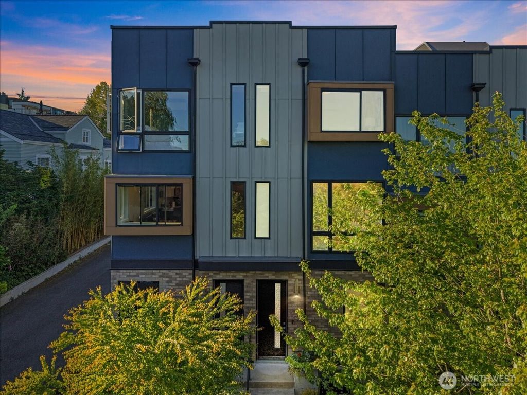 Photo of 2310 W Newton Street, Seattle, WA 98199 (MLS # 2522401)