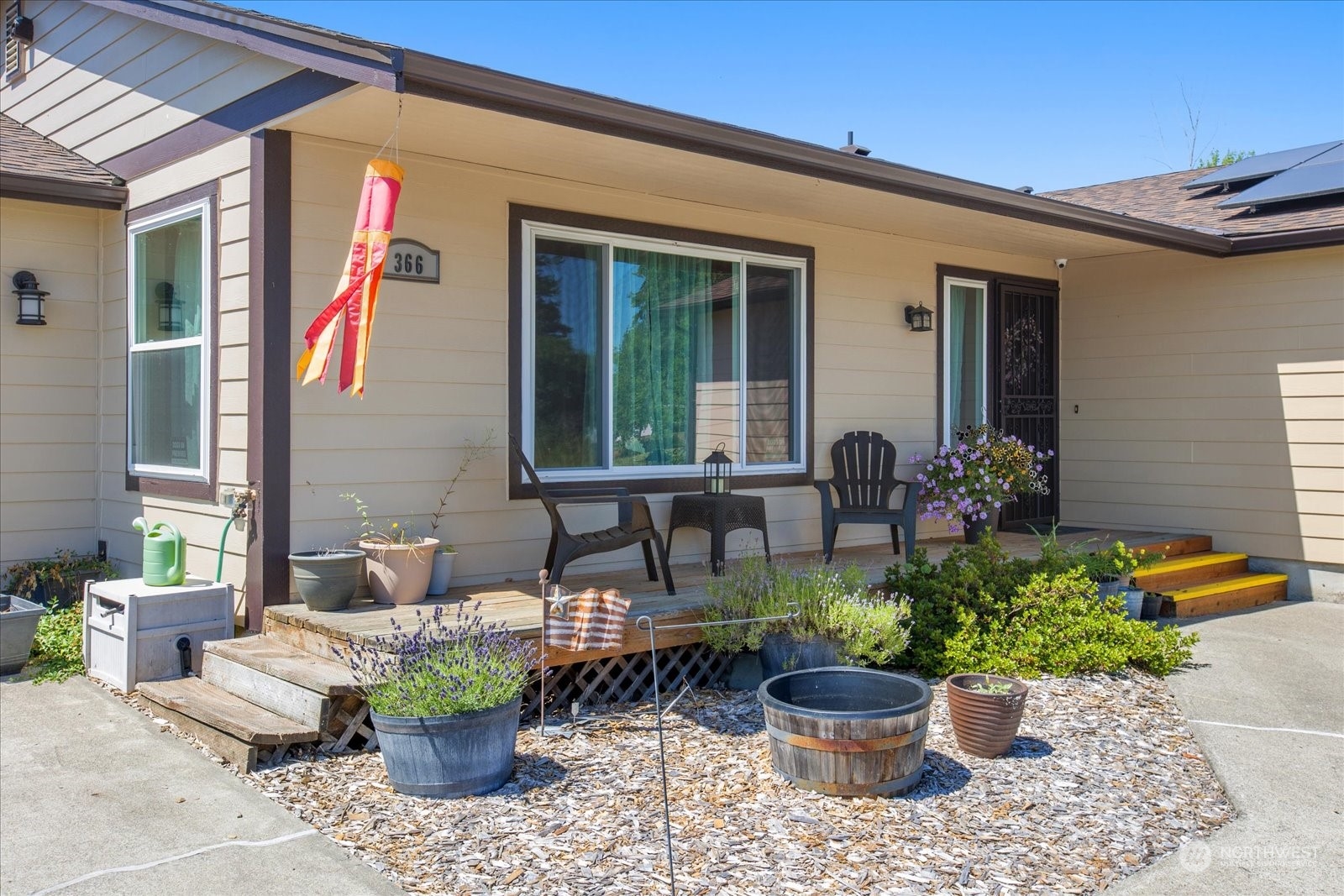 366 Twin Oaks Road