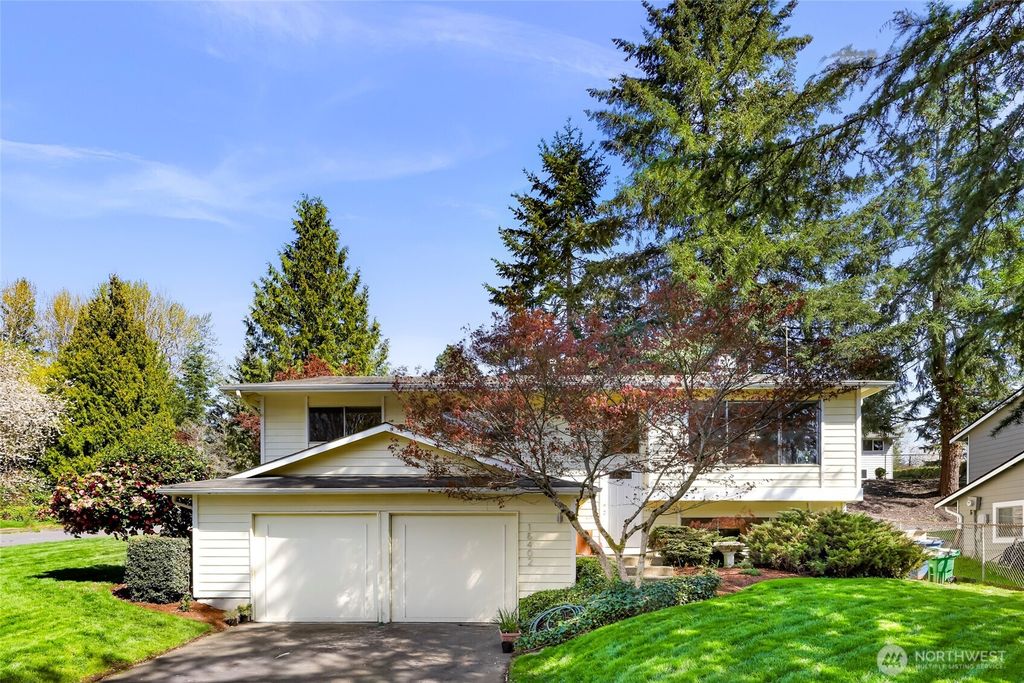 Photo of 18402 127th Avenue SE, Renton, WA 98058 (MLS # 2358797)