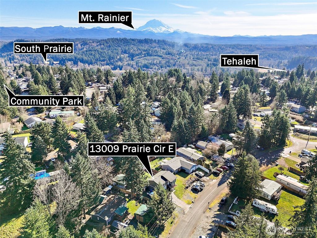 Photo of 13009 Prairie Circle E, Bonney Lake, WA 98391 (MLS # 2475803)