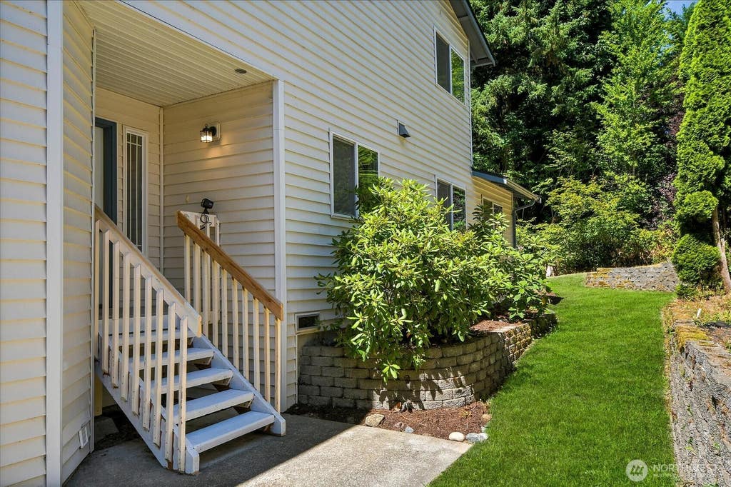 Photo of 3115 York Road, Everett, WA 98204 (MLS # 2567840)