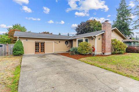 Photo of 16823 19th Avenue E, Spanaway, WA 98387 (MLS # 2442772)