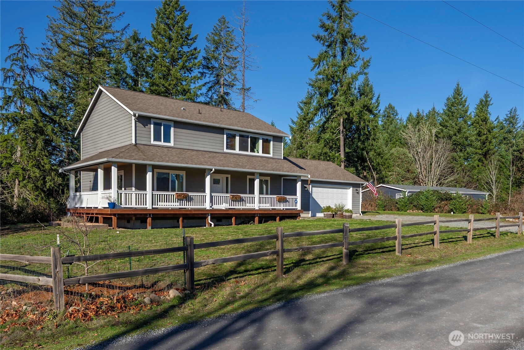 41314 111th Avenue Ct E